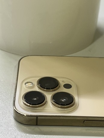 iphone-12-big-3